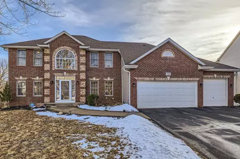 3927 Bailey Ridge Dr, Woodbury, MN 55125