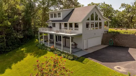 51216 Wolf Ridge Dr, Cass Lake, MN 56633