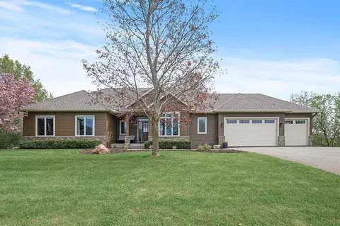 4665 S Lake Sarah Dr, Independence, MN 55359