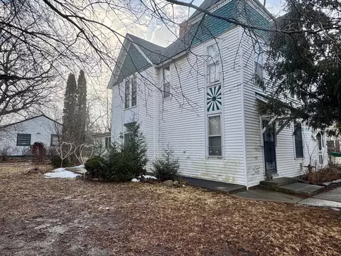 321 N Section Ave, Spring Valley, MN 55975 photo 3