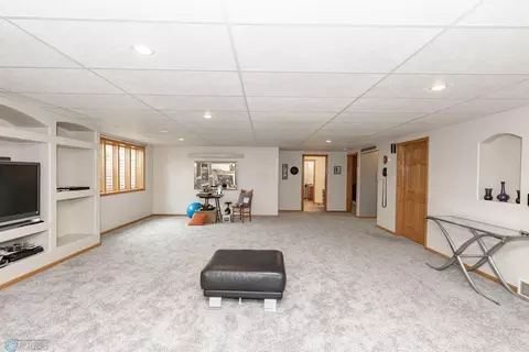 Living - 304 Chestnut Dr, Horace, ND 58047 photo 5 of 5