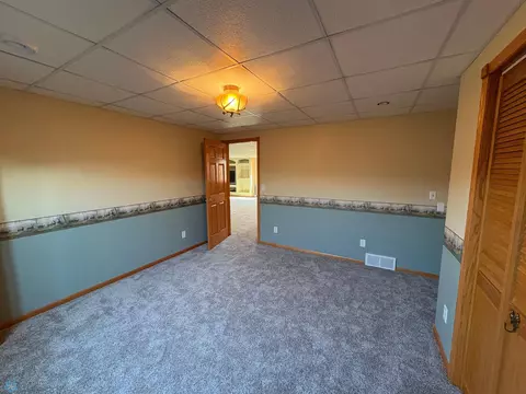 Bedroom - 304 Chestnut Dr, Horace, ND 58047 photo 6 of 8