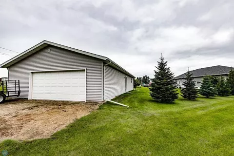 Other - 304 Chestnut Dr, Horace, ND 58047 photo 25 of 31