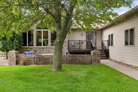 852 190th St, Hammond, WI 54015
