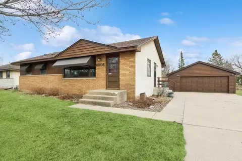 6906 Logan Ave N, Brooklyn Center, MN 55430