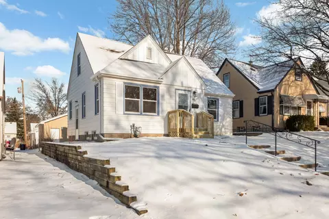 1957 Nevada Ave E, Saint Paul, MN 55119