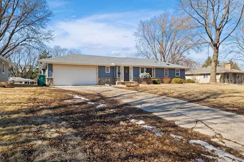 8118 Upton Ave S, Bloomington, MN 55431