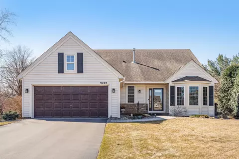 9405 Esk Ln, Inver Grove Heights, MN 55077