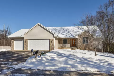 8360 Irvine Ave NW, Annandale, MN 55302