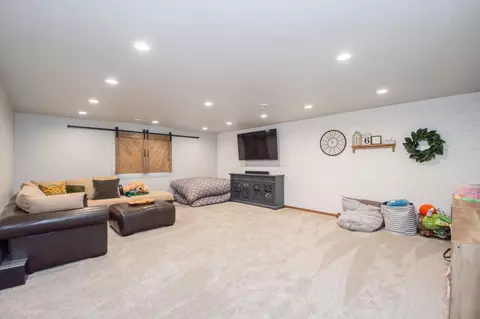 299 Redwood Dr, Mapleton, ND 58059 photo 40