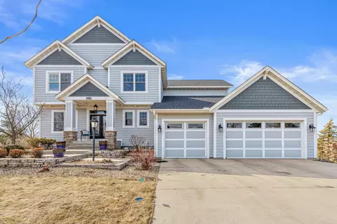 11572 Ivywood Bay, Woodbury, MN 55129