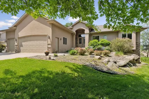 10314 Xylite St NE, Blaine, MN 55449