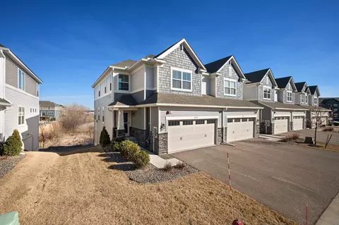 7232 Alvarado Ln N, Maple Grove, MN 55311