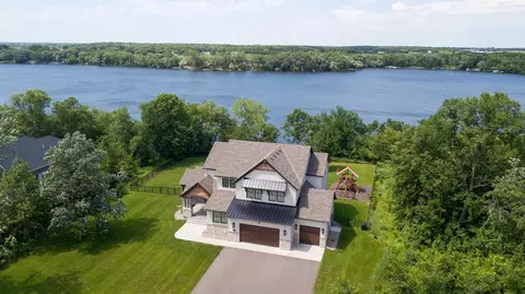 973 Lake Shore Dr, Sauk Centre, MN 56378