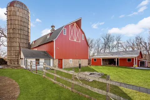 Exterior - 3505 County Road 19, Maple Plain, MN 55359 photo 6 of 11