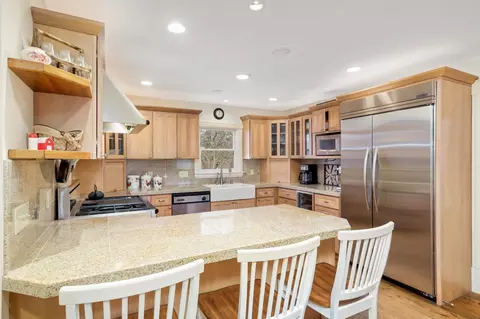 Kitchen - 3505 County Road 19, Maple Plain, MN 55359 photo 2 of 5