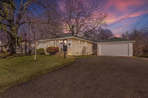 7112 Lee Ave N, Brooklyn Center, MN 55429