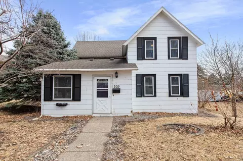 305 5th Ave NW, New Prague, MN 56071