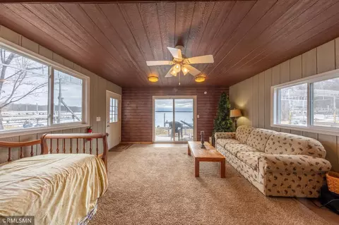 Bedroom - 3187 Viewpoint Rd, Isle, MN 56342 photo 18 of 18