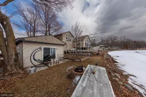 Exterior - 3187 Viewpoint Rd, Isle, MN 56342 photo 2 of 4