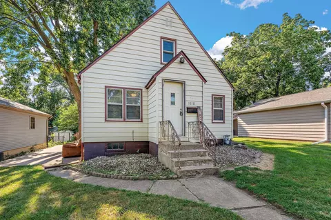 1318 Academy Ave, Albert Lea, MN 56007