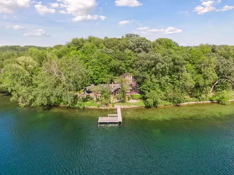 5740 Christmas Lake Pt, Shorewood, MN 55331