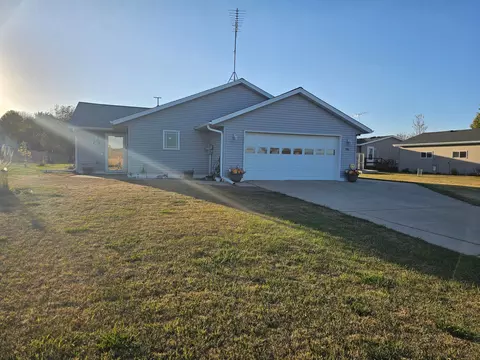 406 Broadway St, Audubon, MN 56511
