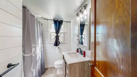 Bath - 260 3rd Ave SE, Harmony, MN 55939 photo 1 of 2