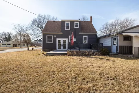 Exterior - 260 3rd Ave SE, Harmony, MN 55939 photo 7 of 11