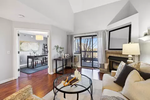 7601 Edinborough Way #6308, Edina, MN 55435