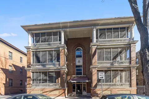 30 Saint Albans St S #6A, Saint Paul, MN 55105