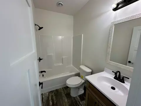 Bath - 815 NW 8th Ave NW, Perham, MN 56573 photo 4 of 4