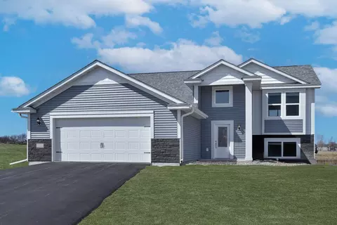 5355 Farmstead Pl, North Branch, MN 55056