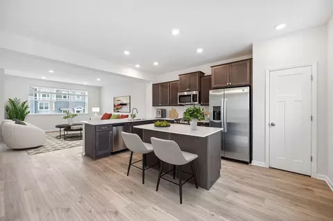 4738 Cottongrass Ln, Minnetrista, MN 55331