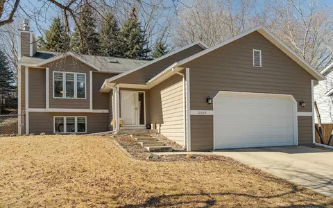 2609 Westridge Ln NW, Rochester, MN 55901