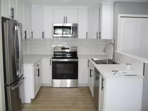 5500 Pompano Dr #A301 B, Minnetonka, MN 55343