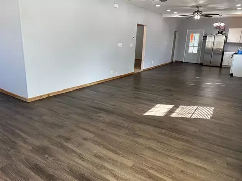 Living - 709 4th Ave, Windom, MN 56101 photo 3 of 5