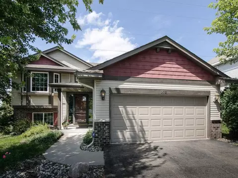 233 Pottok Ln, Shakopee, MN 55379