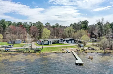 801 Lakeshore Dr, East Bethel, MN 55092