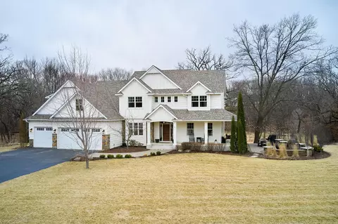 1187 Gabriel Ct, Chaska, MN 55318