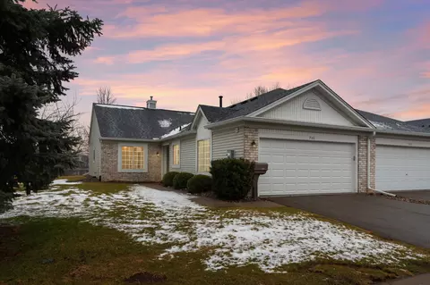 735 Markgrafs Lake Draw, Woodbury, MN 55129