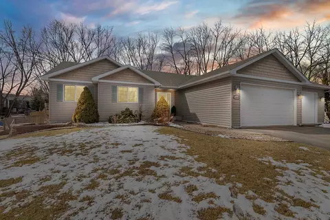 14048 Princeton Ave, Savage, MN 55378
