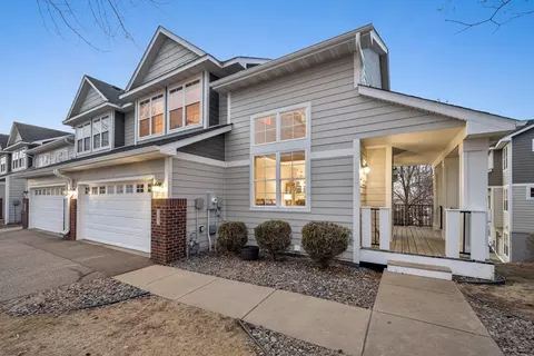 5803 Mount Curve Blvd, Monticello, MN 55362