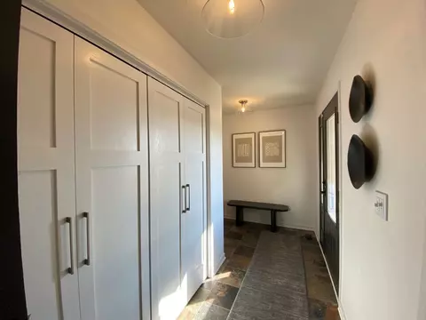 208 Prairieview Ct, Marshall, MN 56258 photo 5