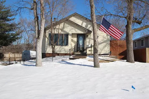 6015 Main St NE, Fridley, MN 55432