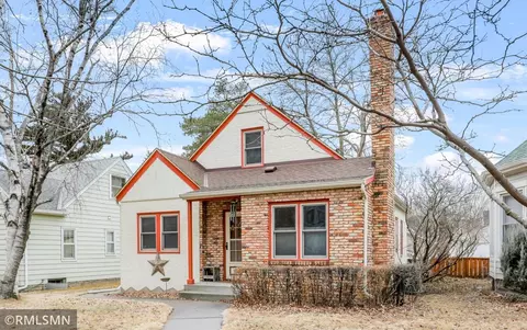 1597 Merrill St, Saint Paul, MN 55108