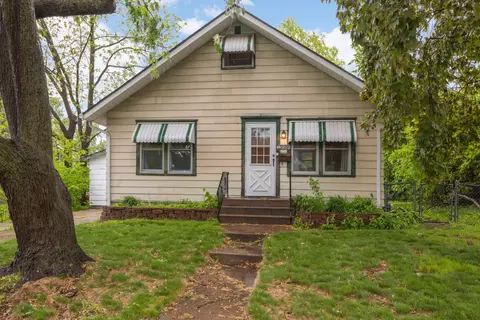 1999 Bush Ave E, Saint Paul, MN 55119