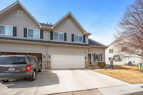 12592 74th Ave N, Maple Grove, MN 55369