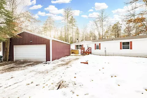 38574 Thornbury Way, Sturgeon Lake, MN 55783