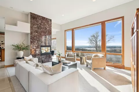 12501 Riverview Rd, Eden Prairie, MN 55347